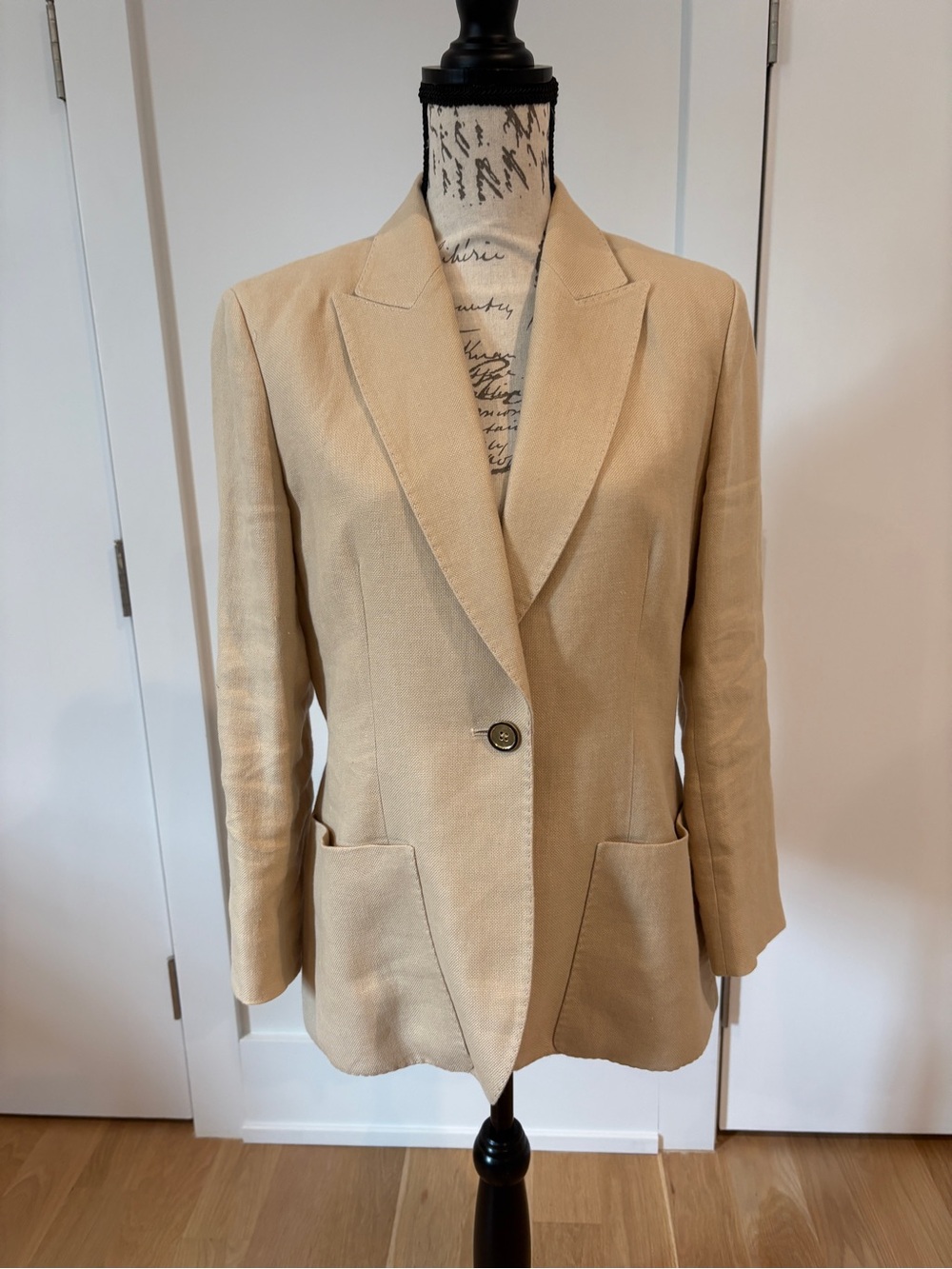 Lafayette 148 Tan Linen Blazer Sz 8 - Sleeves Shortened 21.75”